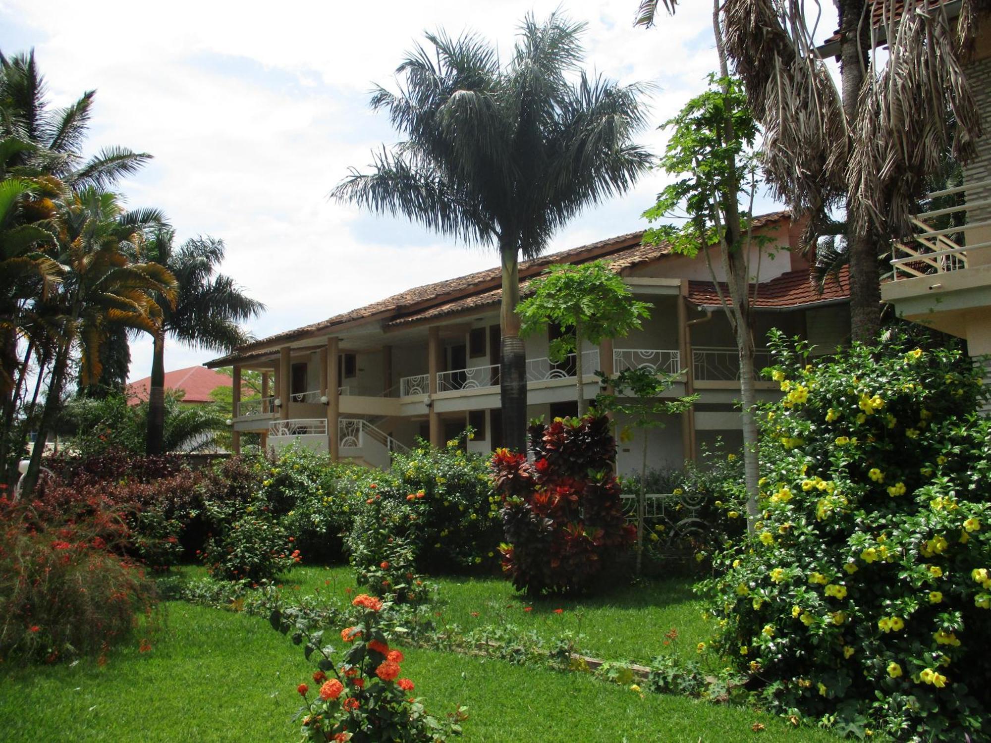 Hotel Safari Gate Bujumbura Esterno foto